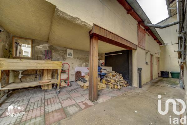 Maison traditionnelle 8 pièces de 137 m² à Rombas (57120)