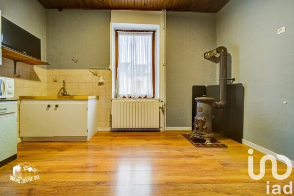 Maison traditionnelle 8 pièces de 137 m² à Rombas (57120)