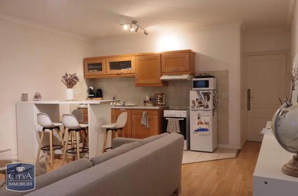 Appartement à louer 3 pièces 67.66m² Lyon (69002)