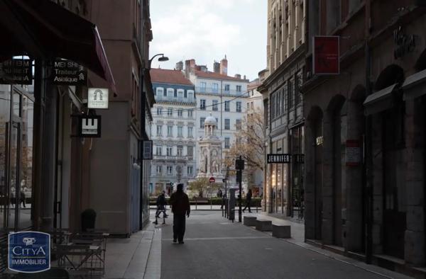 Appartement à louer 3 pièces 67.66m² Lyon (69002)