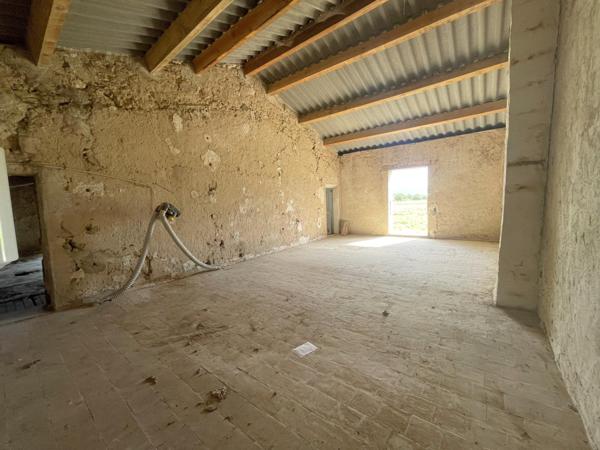 Pertuis, bastide provençale de 160m2 sur terrain de 5ha