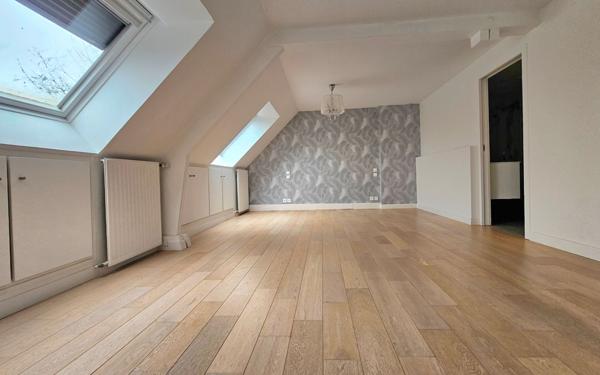 Maison à vendre    6 pièces • 176,15 m2 Tinqueux