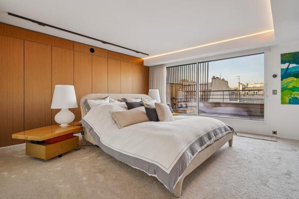 Vente Penthouse Paris 8 4 Pièces 252 m²