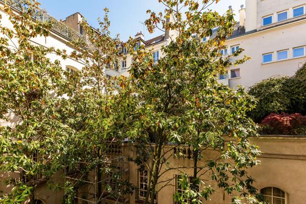 Vente Appartement de luxe Paris 6 6 Pièces 187.95 m²