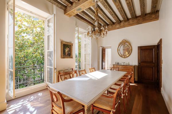 Vente Appartement de luxe Paris 6 6 Pièces 187.95 m²