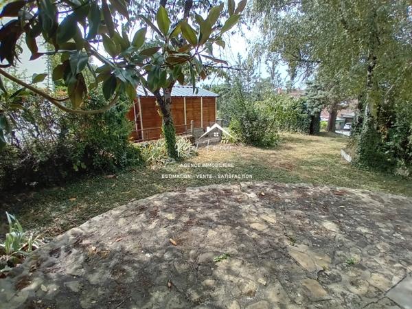 Beau pavillon individuel, avec sa terrasse
