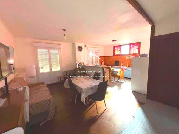 Maison de campagne, proche des commerces