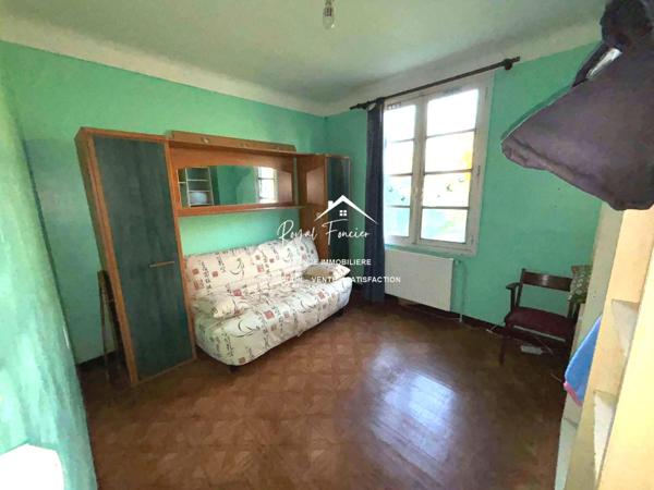 Maison de campagne, proche des commerces