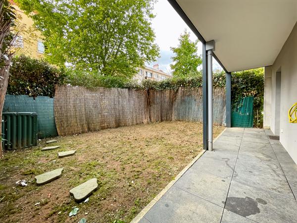 Appartement Melun 3 pièce(s) avec jardin