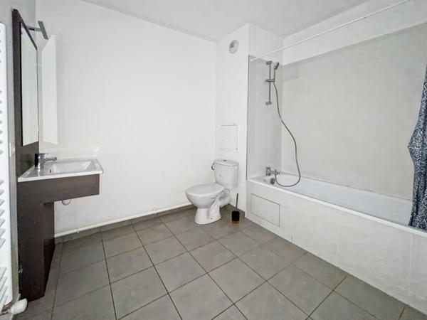 Appartement Melun 3 pièce(s) avec jardin