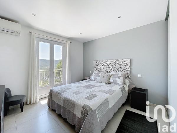 Maison à vendre 10 pièces 257 m² Bagnols-en-Forêt