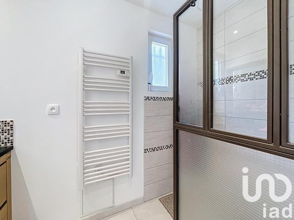 Maison à vendre 10 pièces 257 m² Bagnols-en-Forêt