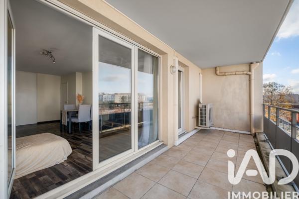 Appartement à vendre 4 pièces 89 m² Bron
