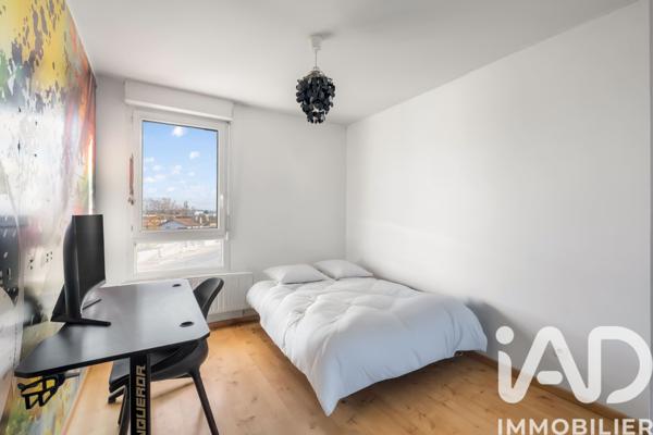 Appartement à vendre 4 pièces 89 m² Bron