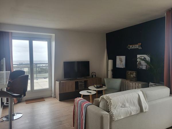 Appartement Chatenay Malabry 3 pièces 69.08 m2 - Dernier étage - 2 terrasses - Vue panoramique - Parking - Cave - MEUBLÉ ou VIDE