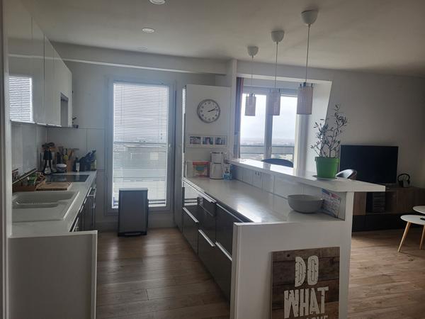Appartement Chatenay Malabry 3 pièces 69.08 m2 - Dernier étage - 2 terrasses - Vue panoramique - Parking - Cave - MEUBLÉ ou VIDE
