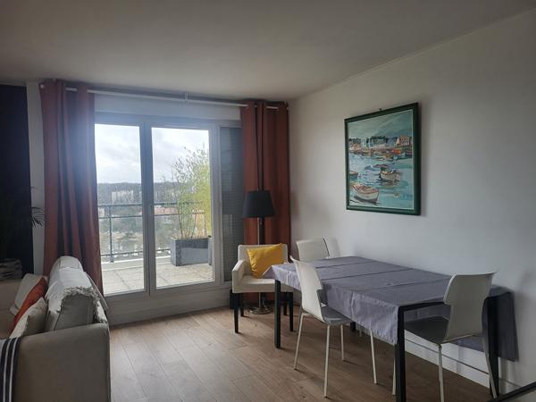Appartement Chatenay Malabry 3 pièces 69.08 m2 - Dernier étage - 2 terrasses - Vue panoramique - Parking - Cave - MEUBLÉ ou VIDE