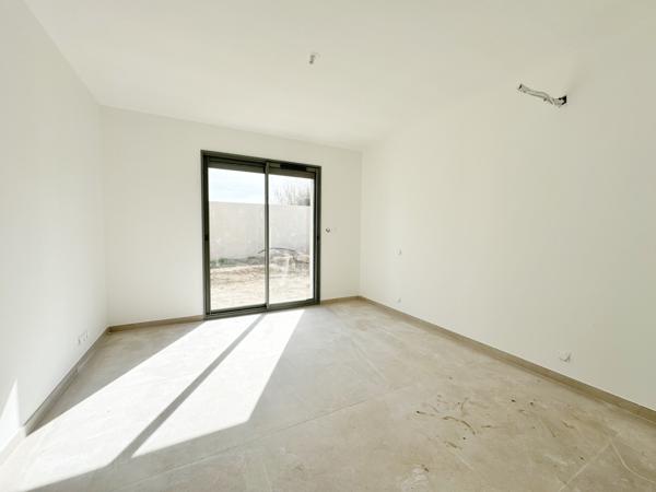 Maison neuve de 116 m23 sur une parcelle de 816 m2