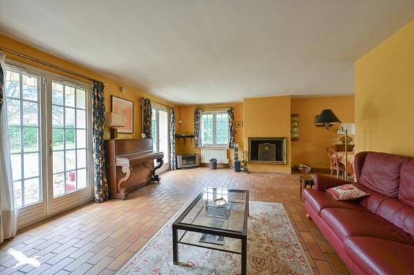 Maison à vendre |  Orgeval |  7 pièces | 152 m²