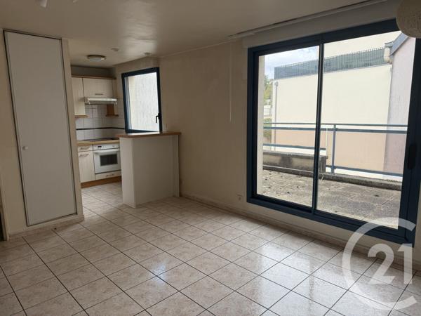 Appartement F2 à vendre  2 pièces - 41 m2 SAVIGNY SUR ORGE - 91