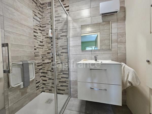 Maison à vendre 3 pièces AVEC UN GRAND GARAGE ET JARDIN PANISSIERES (42)