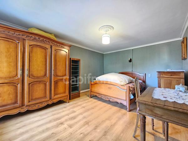 Maison à vendre 3 pièces AVEC UN GRAND GARAGE ET JARDIN PANISSIERES (42)