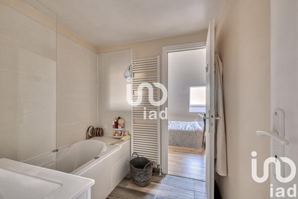 Maison à vendre 8 pièces 237 m² Lagny-sur-Marne