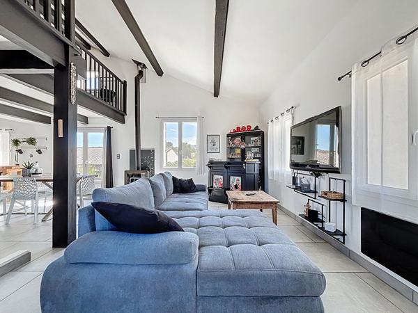 EXCLUSIVITE - MAISON EN PIERRE DE 129 M² SUR 900 M² DE TERRAIN