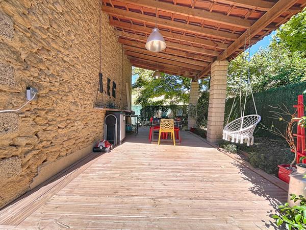 EXCLUSIVITE - MAISON EN PIERRE DE 129 M² SUR 900 M² DE TERRAIN