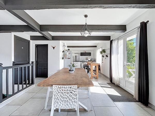 EXCLUSIVITE - MAISON EN PIERRE DE 129 M² SUR 900 M² DE TERRAIN