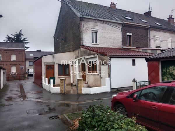 Maison à TRITH-SAINT-LEGER, 59125 - 4 pièces 130m²