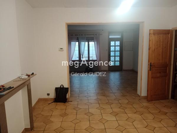 Maison à TRITH-SAINT-LEGER, 59125 - 4 pièces 130m²