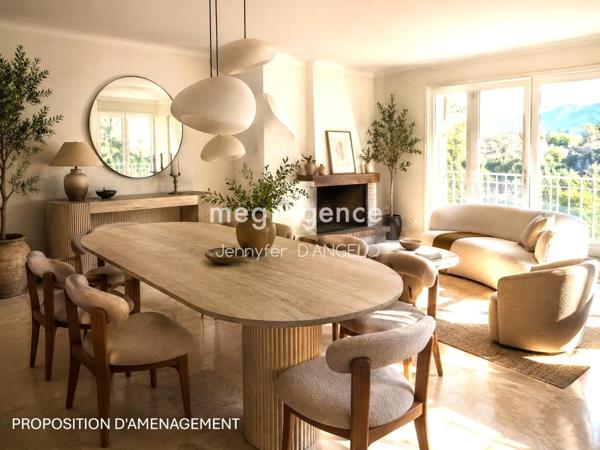 Maison à SANARY-SUR-MER, 83110 - 8 pièces 234m²