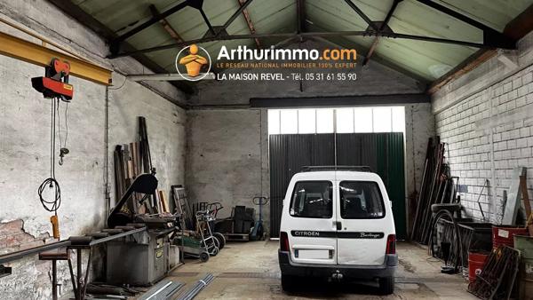 Vente                                                      Local commercial
                        
                                                            à Puylaurens
