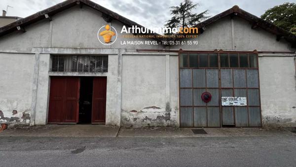 Vente                                                      Local commercial
                        
                                                            à Puylaurens