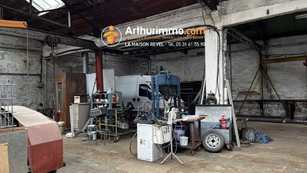 Vente                                                      Local commercial
                        
                                                            à Puylaurens