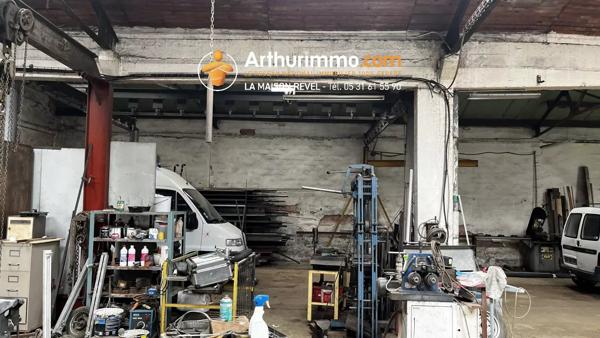 Vente                                                      Local commercial
                        
                                                            à Puylaurens