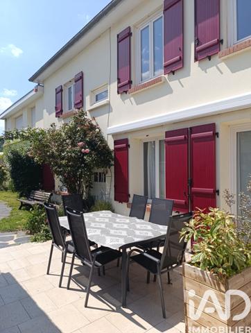 Maison à vendre 6 pièces 252 m² Louviers