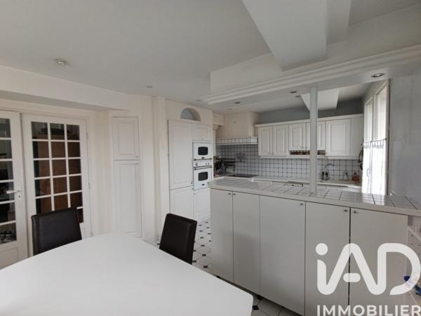 Maison à vendre 6 pièces 252 m² Louviers