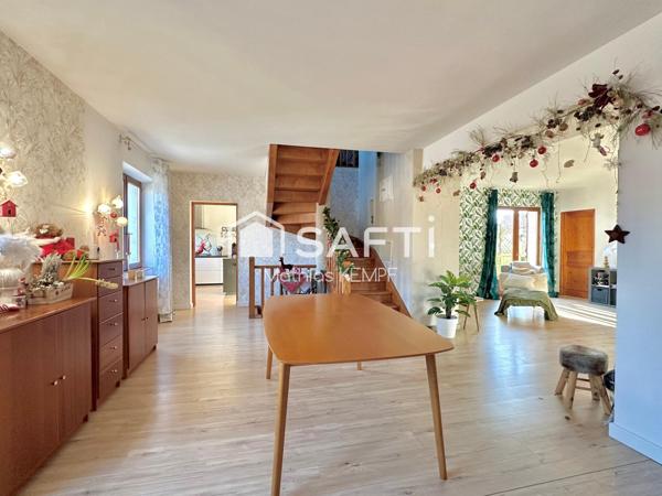 IMMEUBLE 2 MAISONS 309m² - PISCINE - JARDIN 9 ares