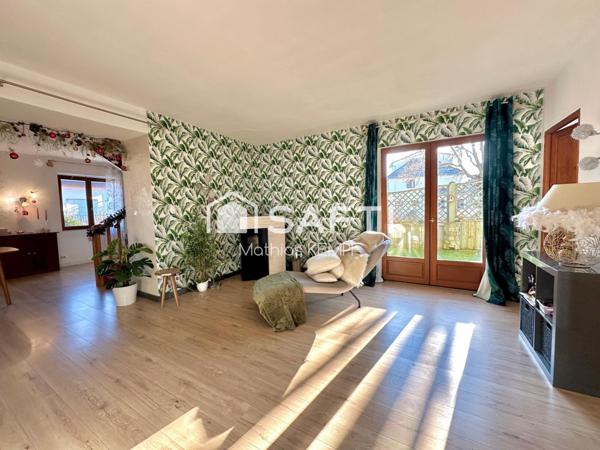 IMMEUBLE 2 MAISONS 309m² - PISCINE - JARDIN 9 ares