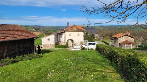 Maison avec jardin vue panoramique