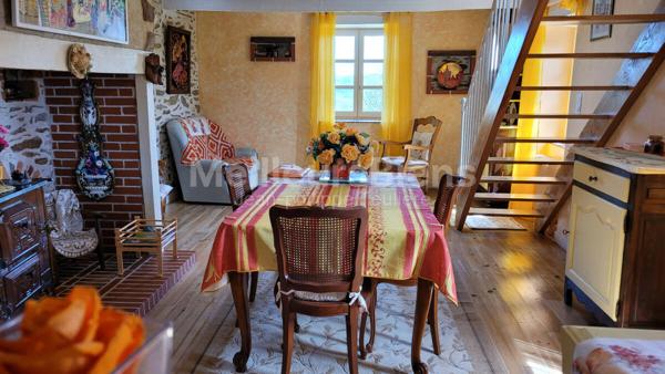 Maison avec jardin vue panoramique