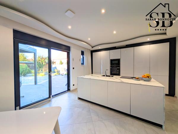 Richwiller (68120) Maison du bonheur : récente, moderne, élégante, lumineuse, grands volumes, magnifique extérieur !