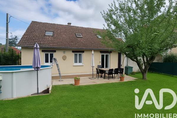 Maison à vendre 4 pièces 97 m² Saint-Pantaléon-de-Larche