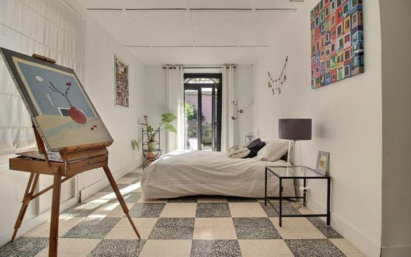 Appartement à vendre    4 pièces • 106 m2 Marseille 10