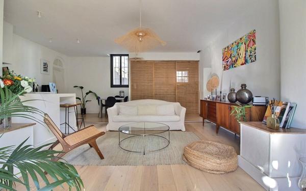 Appartement à vendre    4 pièces • 106 m2 Marseille 10