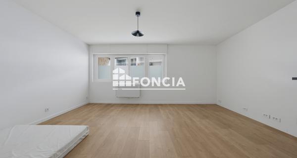 À vendre Studio 34.59 m² - Bordeaux 33000