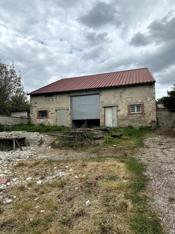 Bâtiment / Entrepôt - PROCHE DE REIMS