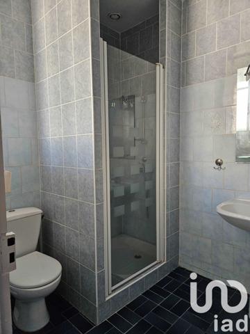 Maison de village 12 pièces de 264 m² à Guîtres (33230)